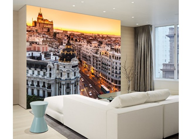 Фотообои Панорамный вид на главную улицу Мадрида