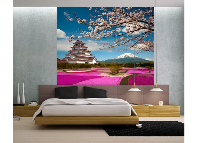 Фотообои Вид на замок, гору и цветущую сакуру
