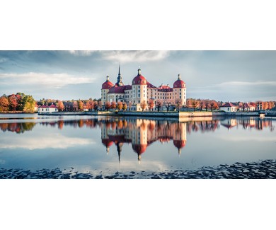 Фотообои Утренний вид на замок Морицбург в стиле барокко